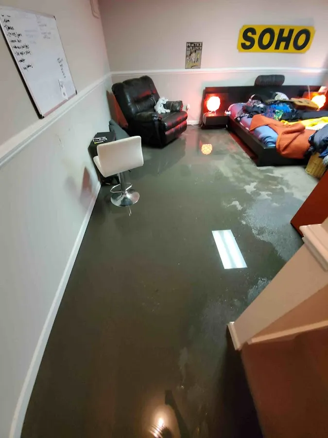 Water Damage Restoration services in Grandview, WA